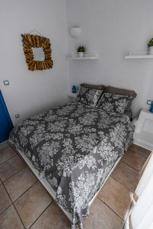 Casa Bianca Lägenhet Antiparos Town Exteriör bild